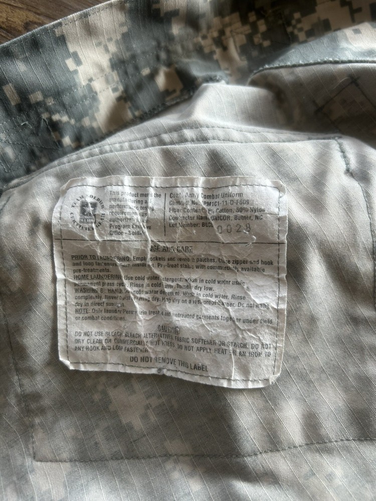 Jacket Large long Regular Digital Camo/Nylon Army Combat