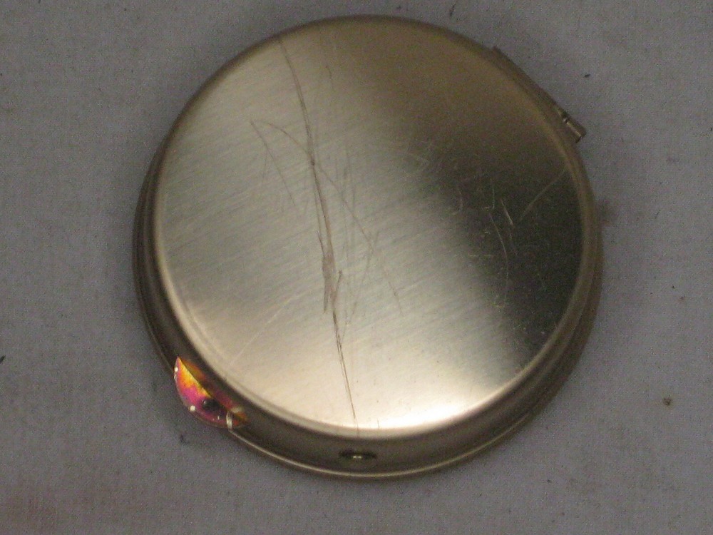 pre-owned FIRST HOLY COMMUNION compact case box container approx. 2.25" x .5"