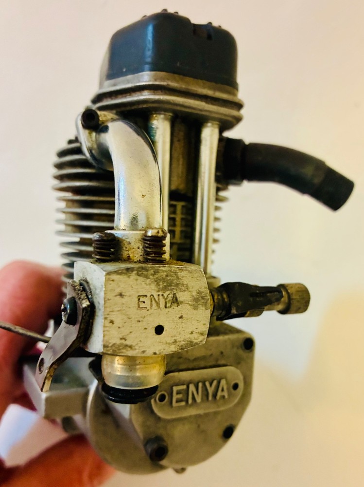 Collectible ENYA 90 four stroke model airplane engine - good condition