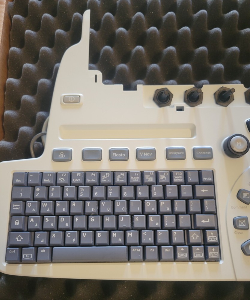 GE LOGIQ E9 Lower Operator Control Panel Assembly REF# 5208000-3 Cable included.