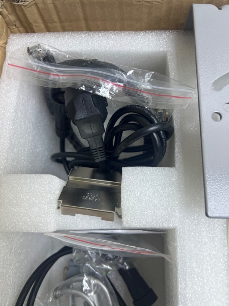 2.45 GHz RFID Reader For parking System , UHF RFID Gate Reader