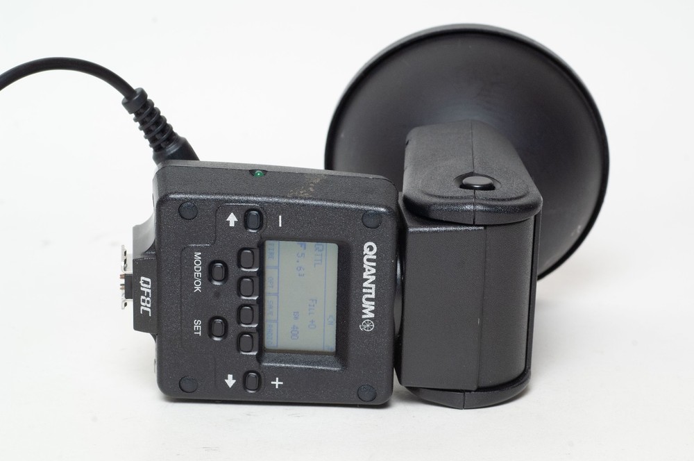 Minty Quantum Qflash QF8C TRIO Basic Shoe-Mount Camera Flash for Canon Cameras
