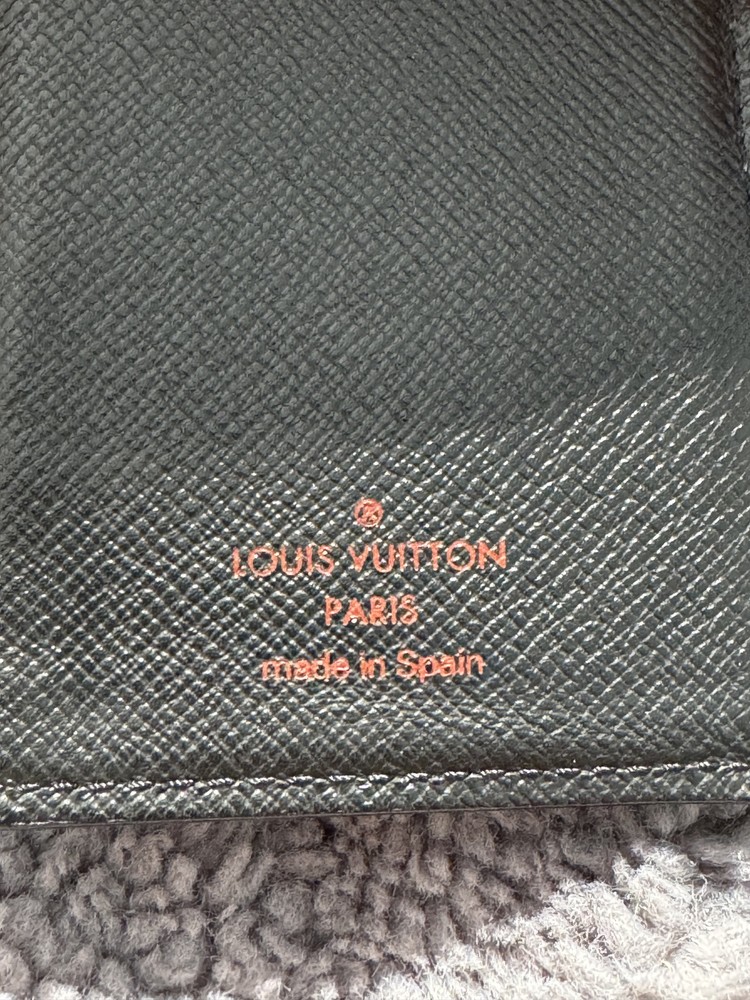 Louis Vuitton PM Epi Leather Agenda Black – Date Code CA0968