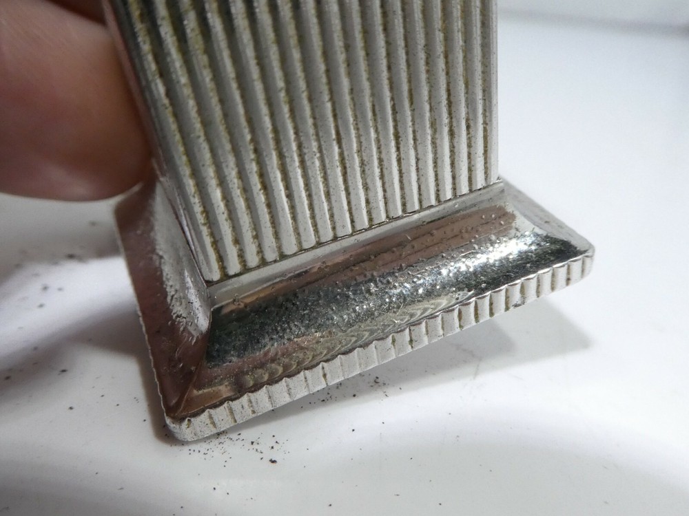DUNHILL ROLLALITE TOWER TABLE LIGHTER