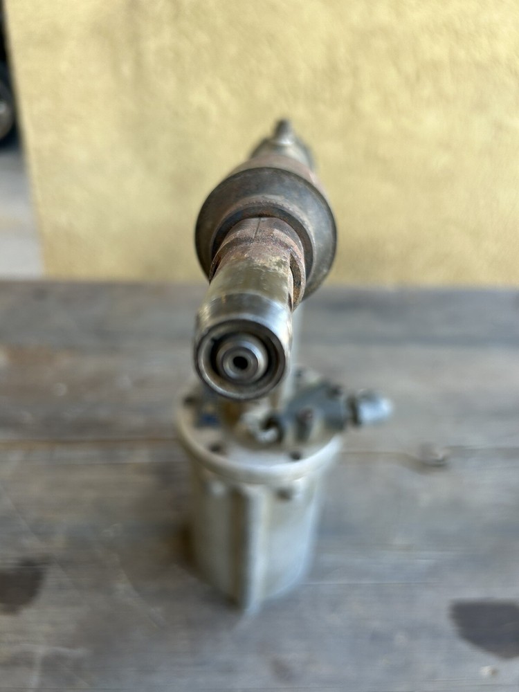 Cherry Pneumatic Rivet Gun G40-D Not Tested