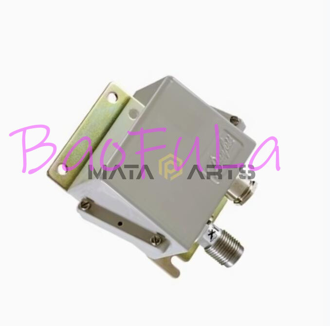 1PCS New  Danfoss 084G2114 Pressure Transmitter Sensor
