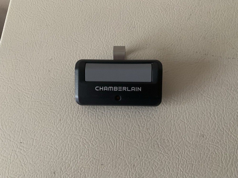 Chamberlain 950ESTD-P2 Remote Control Garage Door