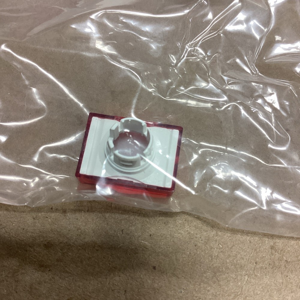 EAO 51-903.2 Switch Indicator Lens Red Rectangular 519032 F1