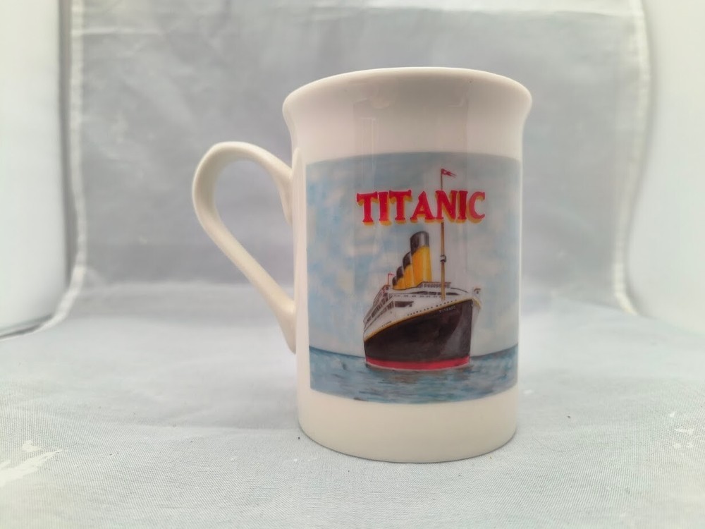 Can Shaped Titanic Mug