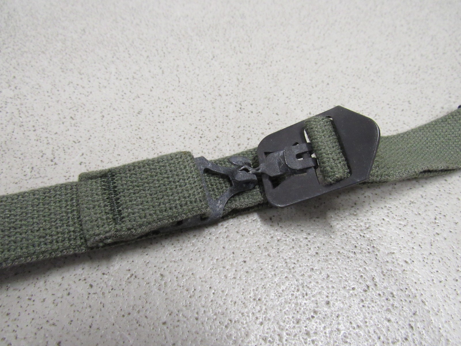 US Vietnam Era M1 Helmet Chinstrap Cotton Webbing OD Green Type 1 UnMarked RUST