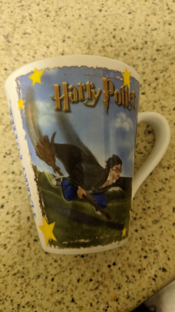 Harry Potter Coffee Mug 2001 Churchill.