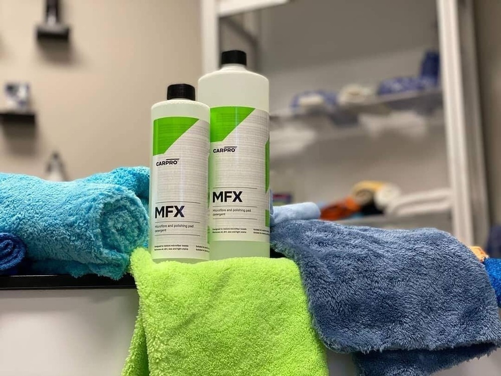 CARPRO MFX - Liter - Microfiber Detergent, Remove Oils, Waxes