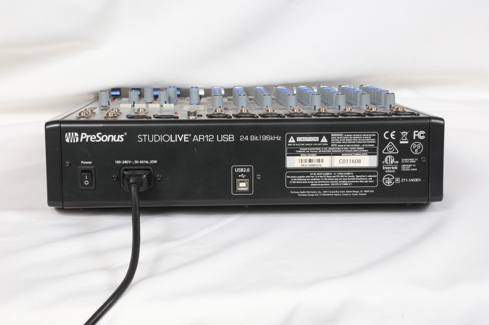 PreSonus StudioLive AR12 USB Mixer