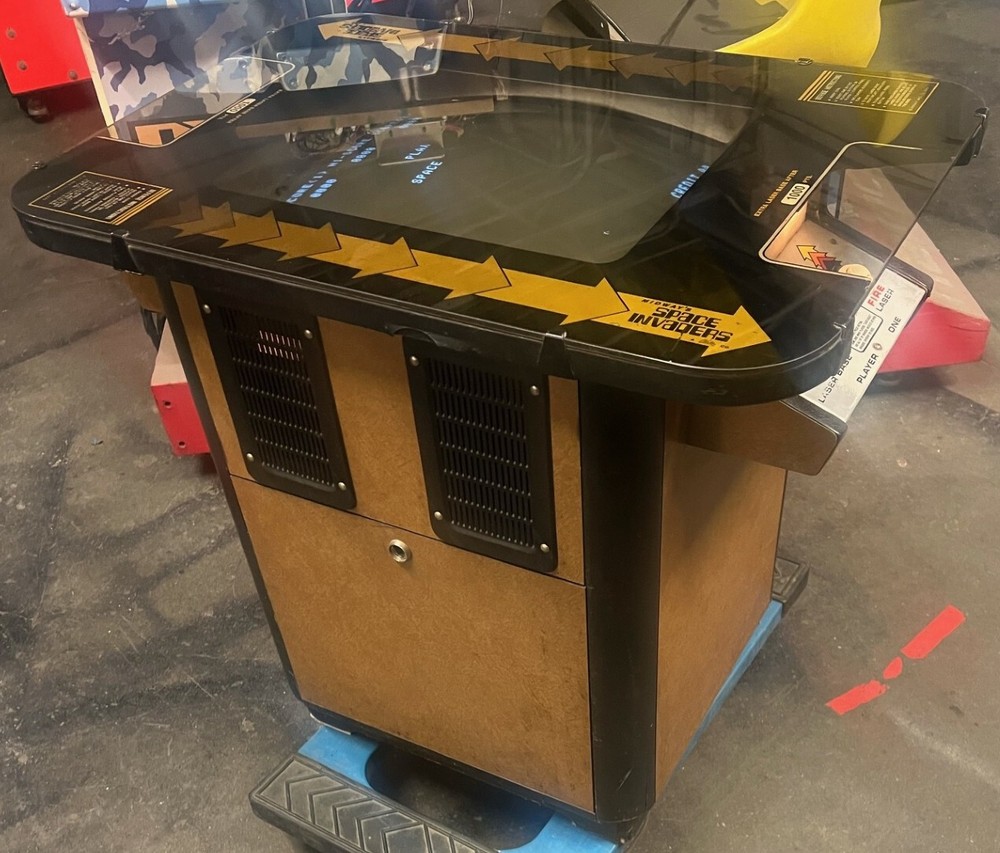SPACE INVADERS Cocktail Table ARCADE MACHINE MIDWAY 1978 (Excellent)