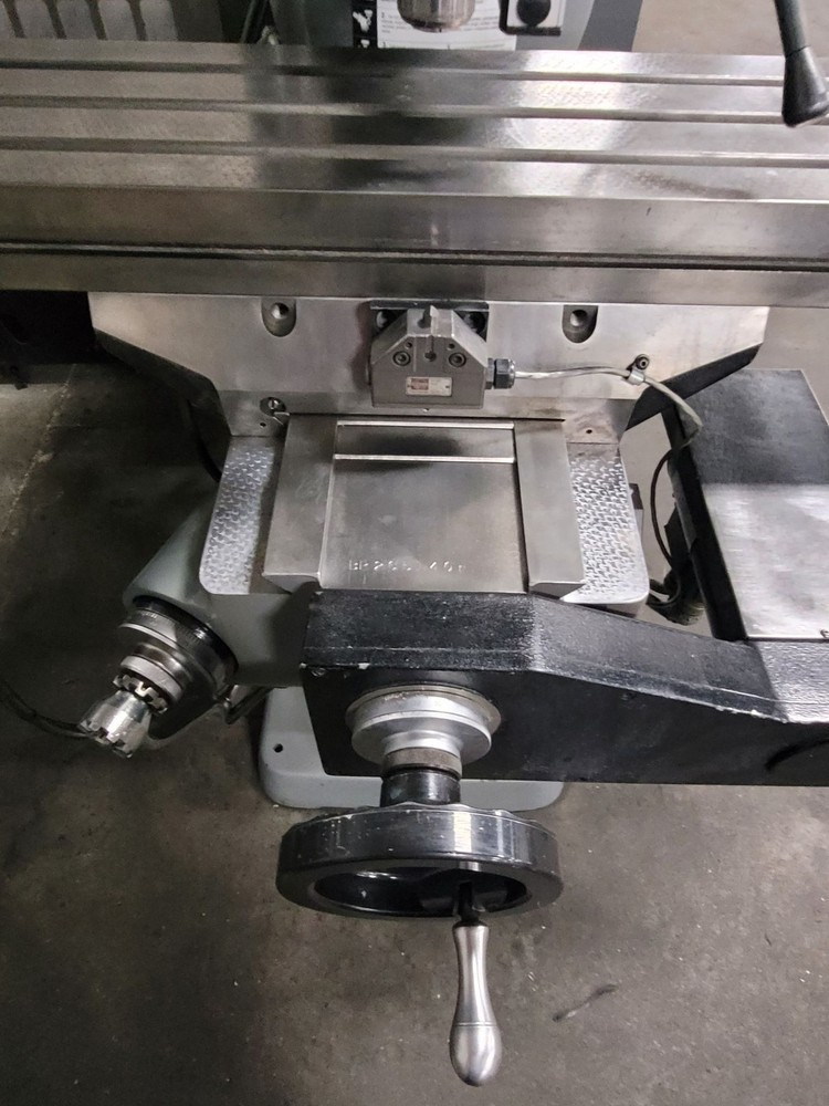 Bridgeport EZ Trak SX Vertical Mill w/2 HP Head, New Console, Components