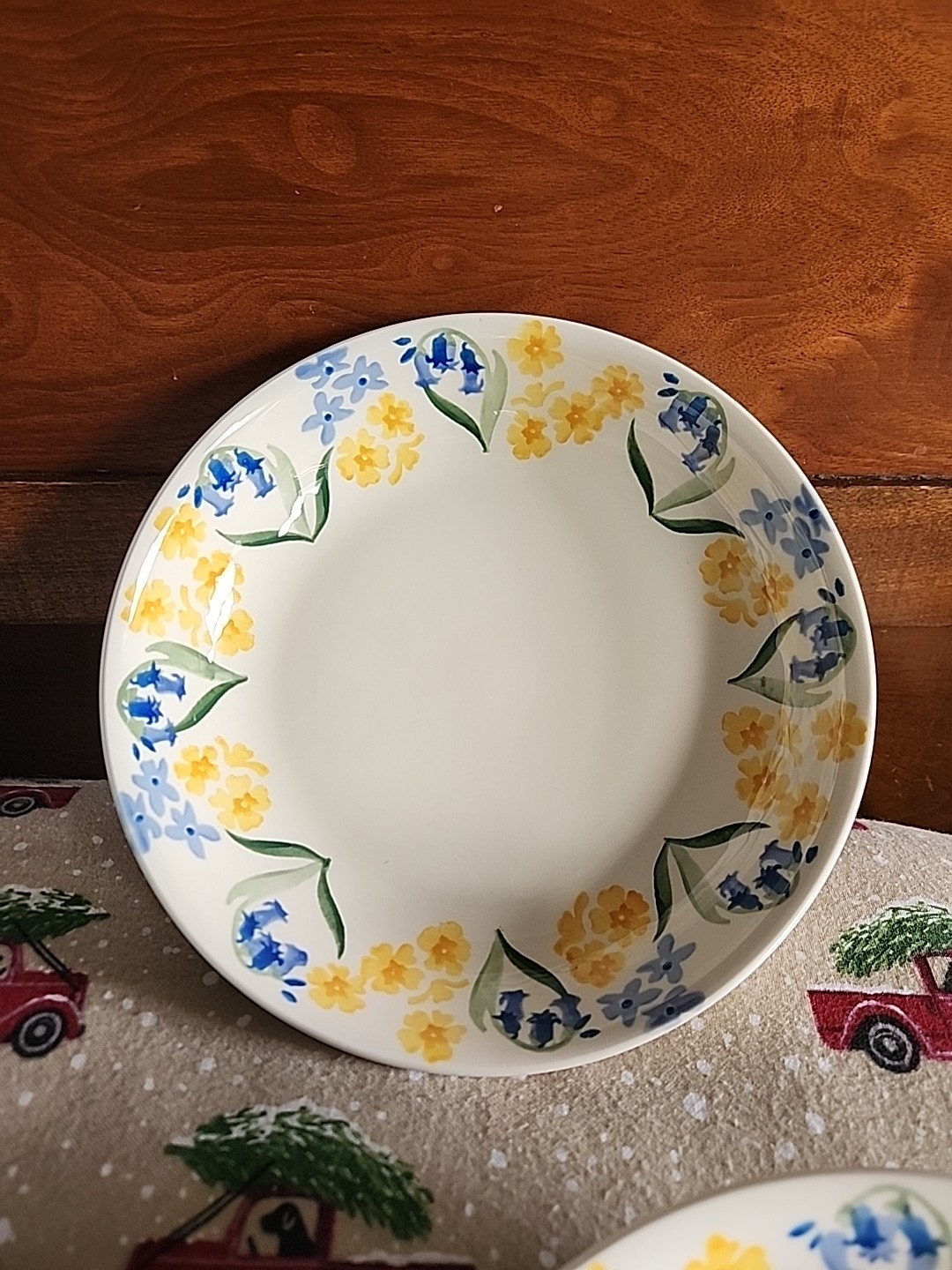 Pair Emma Bridgewater Bluebells Pasta Bowls 9 3/8" Yellow Flowers 2023 England