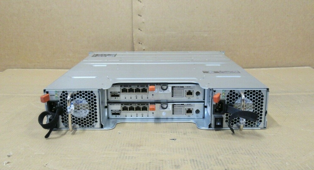 Dell PowerVault MD3200i iSCSI SAN Storage Array 2 x Controller 12x 3.5" SAS Bay