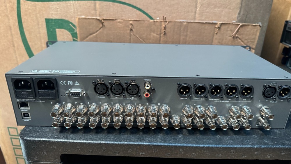 Blackmagic Design ATEM 4 M/E Broadcast Studio 4K