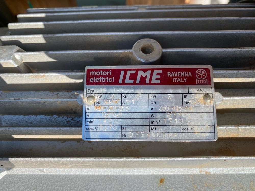 Becker KVT 2.190 vacuum pump vacuum pump