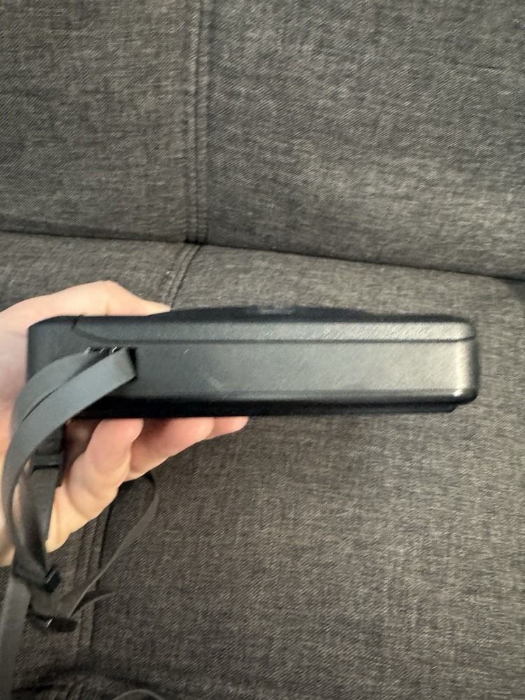 Sony D-2 Discman CD Player - Tested Works