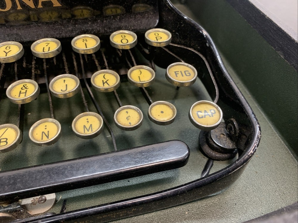 1917 Corona Personal Writing Machine Typewriter No. 3