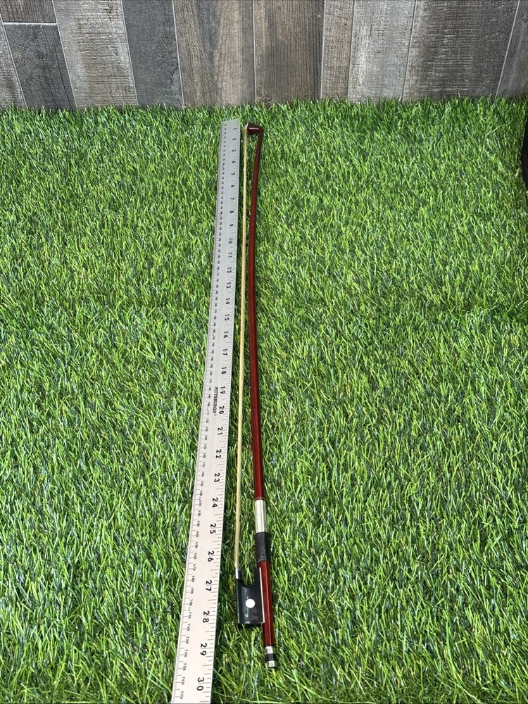 Unbranded 4/4 Violin w/ Case & D’Addario Prelude Strings – Missing 1 String