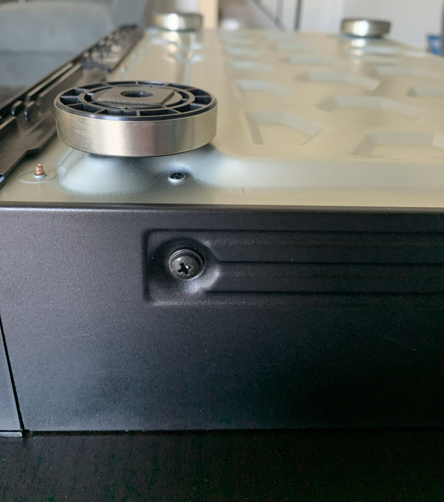 Pioneer PD-M552 6 Disc CD Player - Tested Working - No Remote - EUC