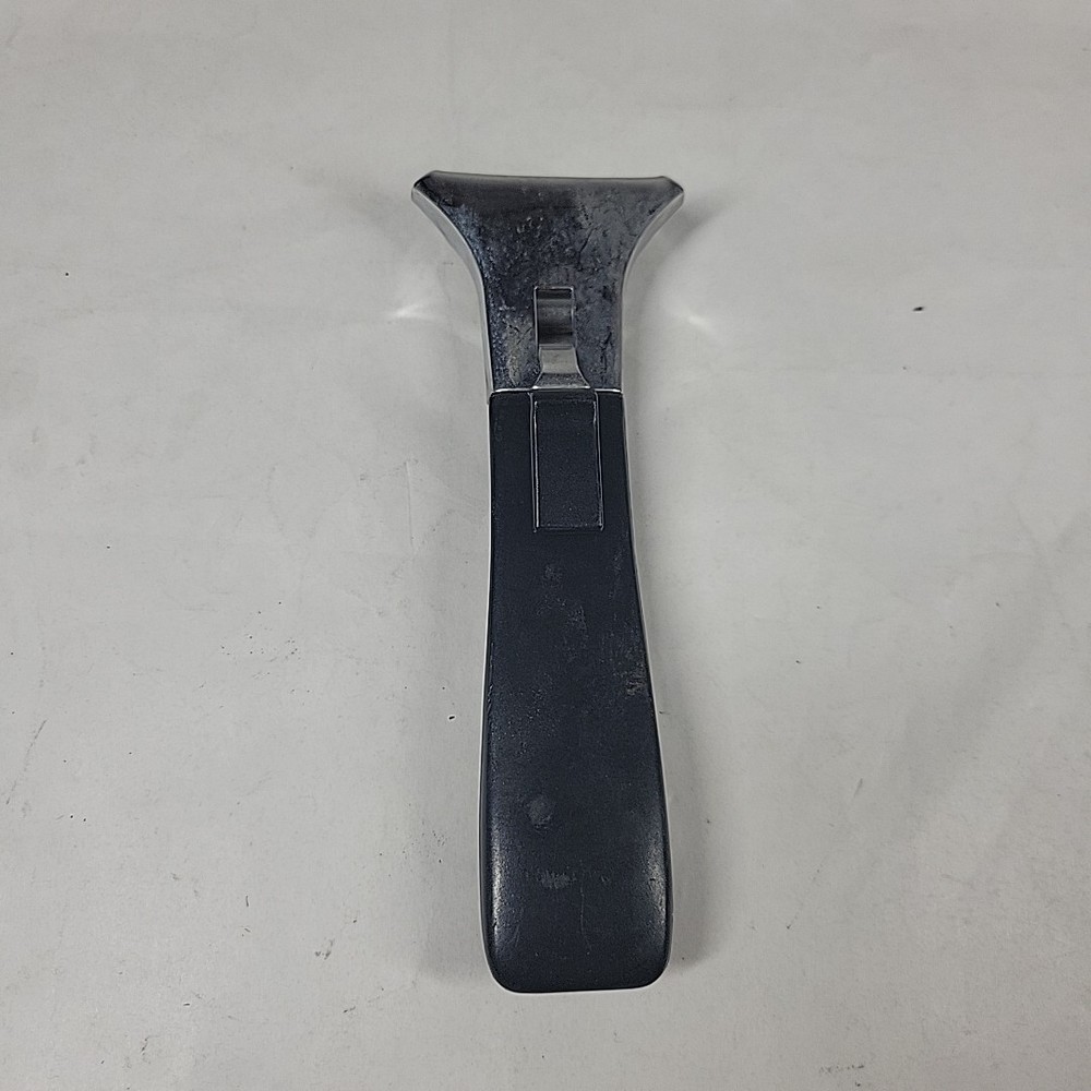 CorningWare Petite Lever Lock On Handle