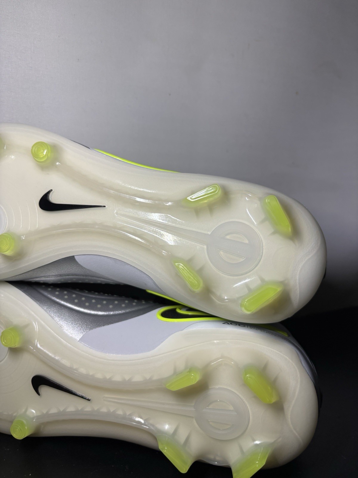 Nike Tiempo Legend 10 Elite FG Pro Soccer Cleats HF8980-001 Men's Size 8.5