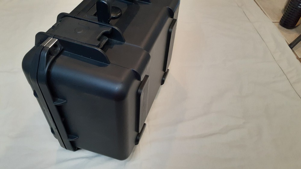 Parrot ANAFI Pro Tactical Drone 4K Camera & FLIR Lepton 3.5 Sensor
