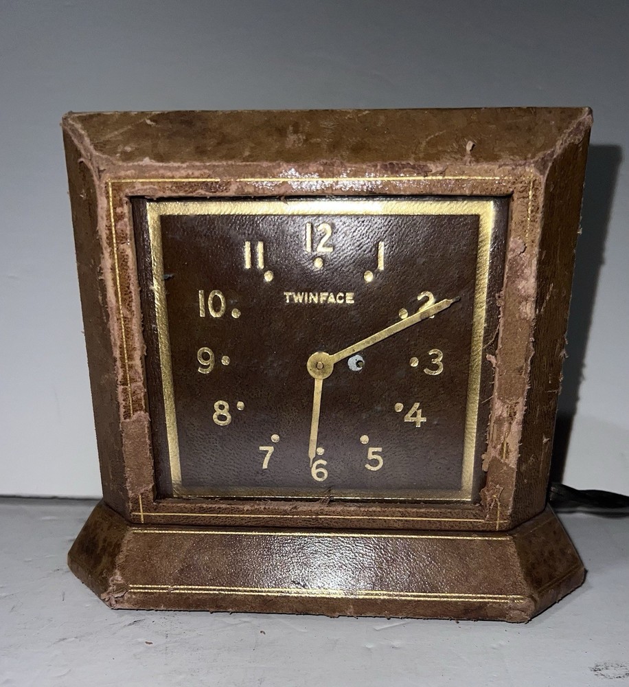 Twinface Leather Desk Clock