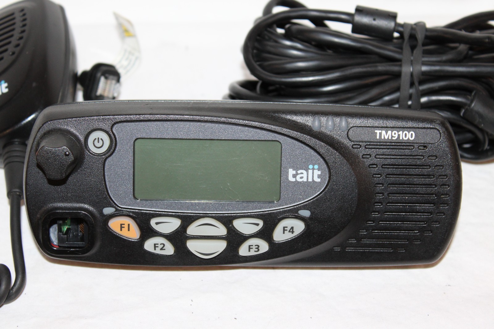Tait TM9100 700/800 MHz P25 Digital Trunking Mobile Radio 762-870MHz - TESTED!