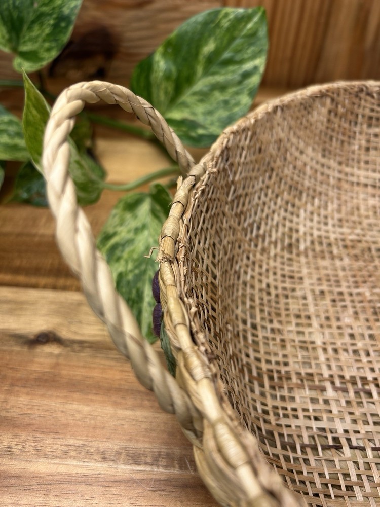 Vtg Raffia Decorated Woven Wicker Casserole Baskets Fruit Vegetable Boho Kitchen