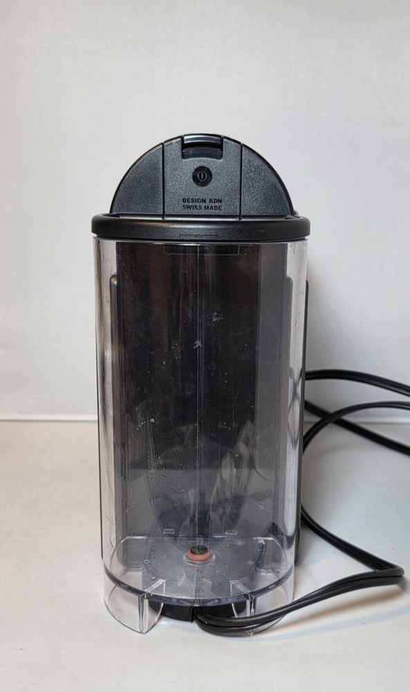 Nespresso Pixie Type C60 Espresso Coffee Pod Machine Maker & Descaling Kit
