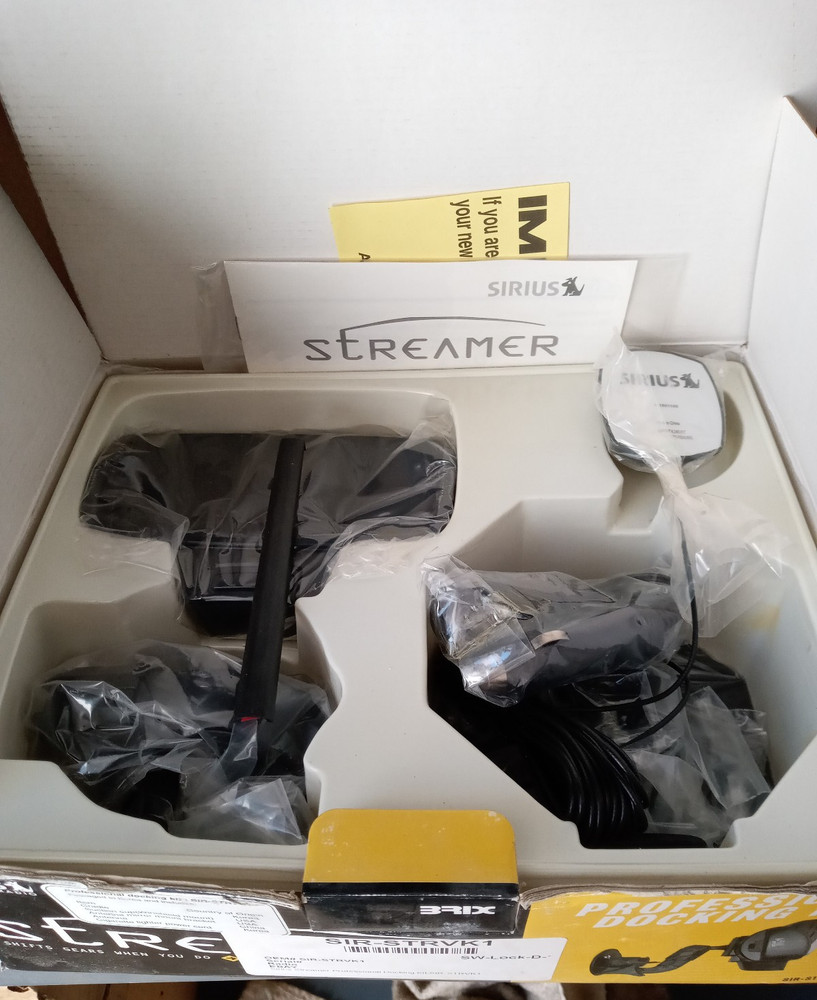 Sirius Streamer SIR-STRVK-1 Professional Docking Kit