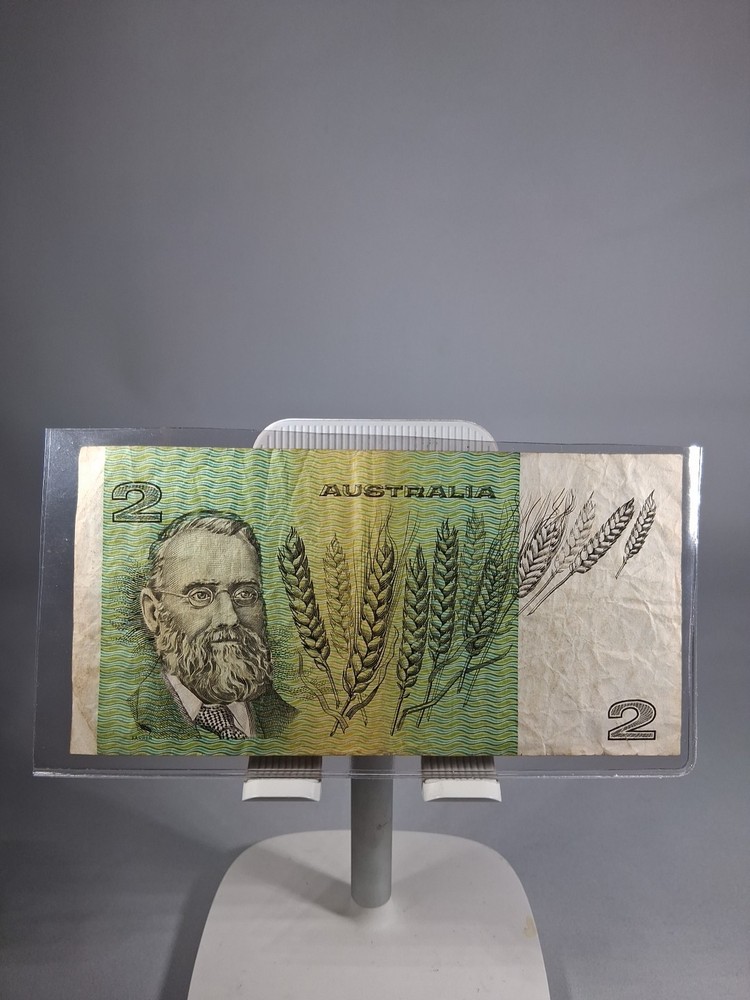 1966 AUSTRALIA 2 DOLLAR BANKNOTE