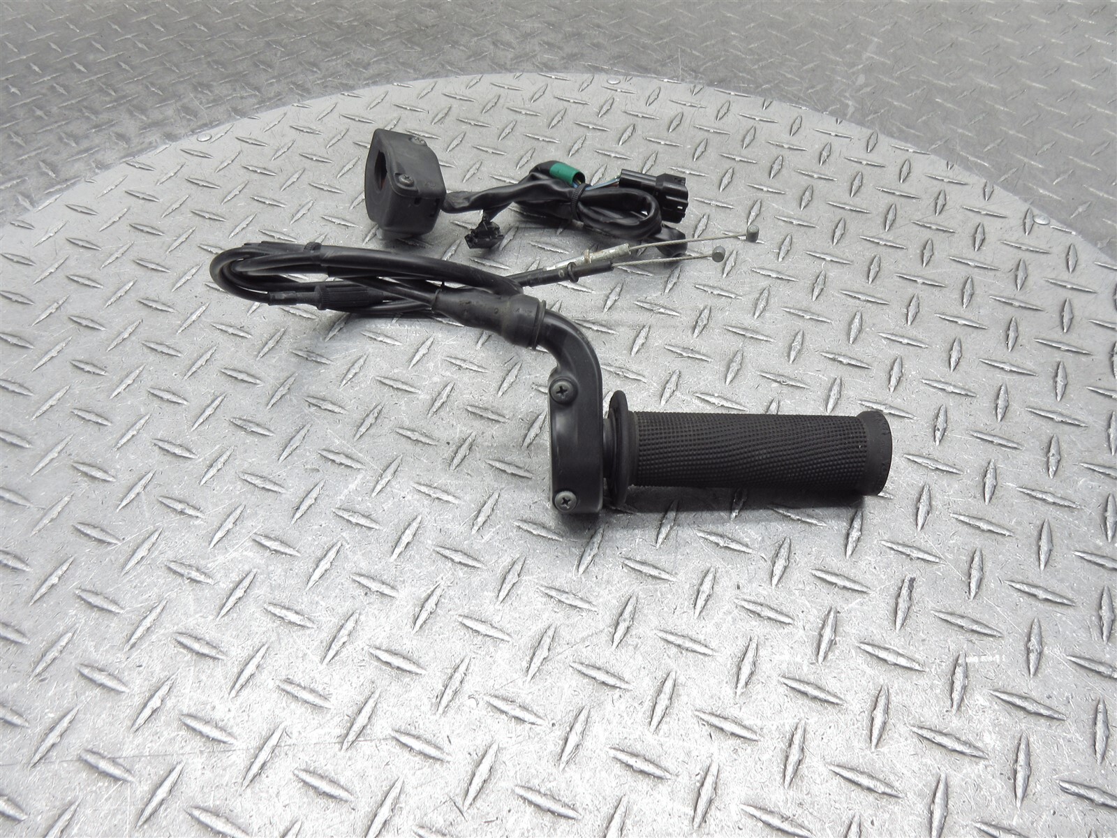 2013 13-16 Kawasaki ZX636 ZX6R Ninja 636 Right Switch Throttle Control Cable