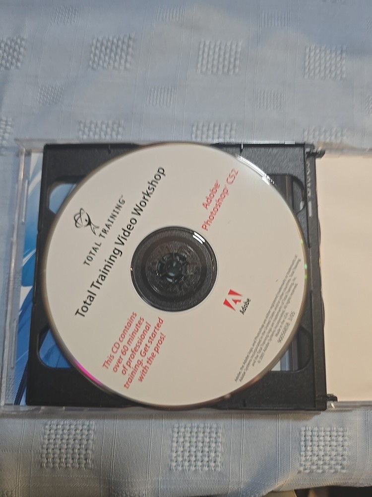 Adobe PhotoShop CS2 Macintosh 1 CD + 1 Training Video CD