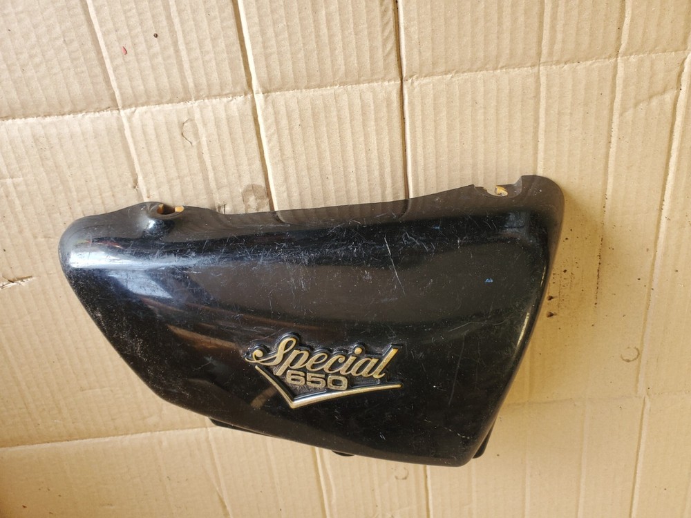1981 Yamaha 650 OEM Right Plastic Side Cover