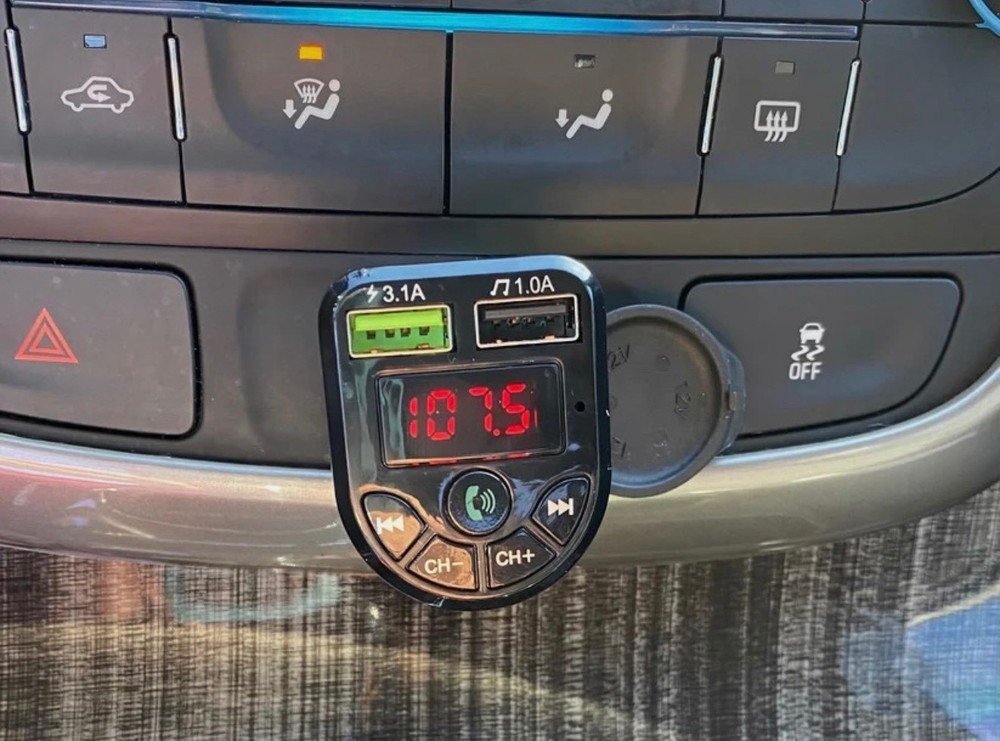 Car Bluetooth FM Transmitter Radio MP3 Wireless Adapter Car Kit USB Chargers