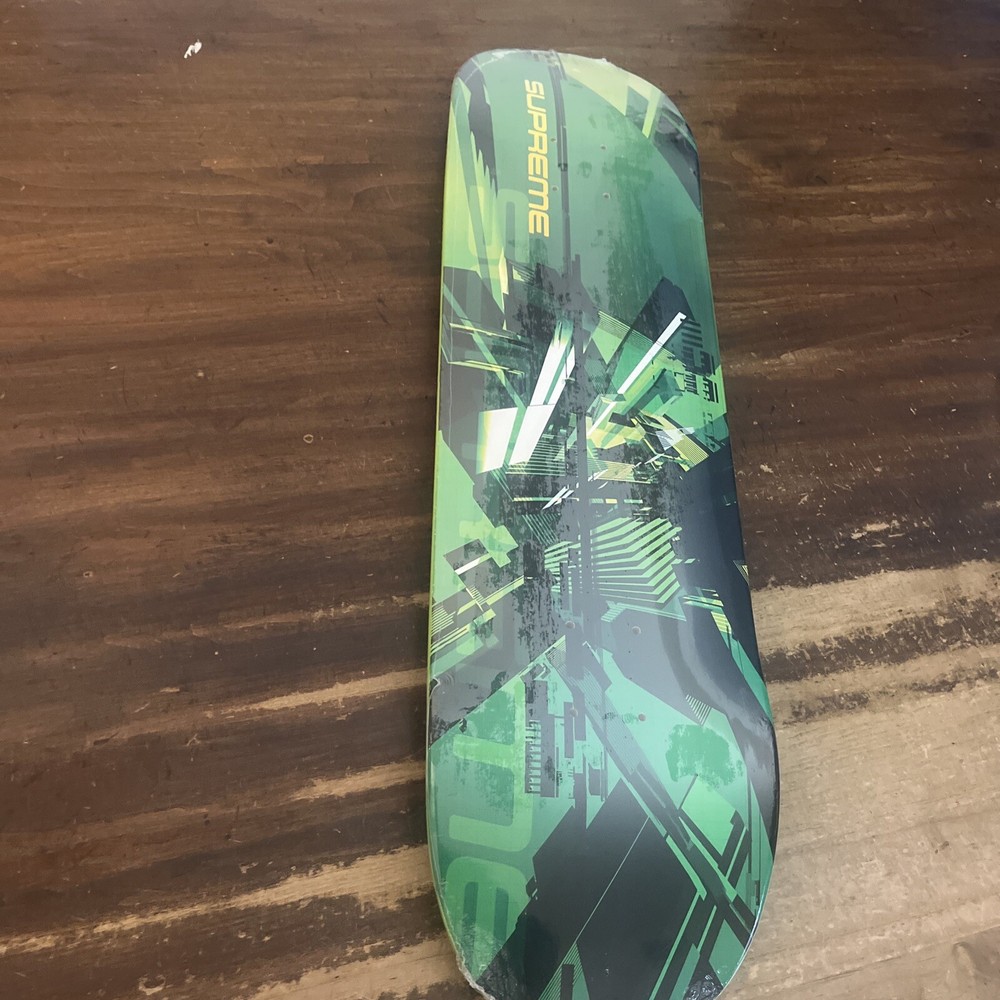 SUPREME FORMS SKATEBOARD (GREEN) SS23 (100% AUTHENTIC) (BRAND NEW)