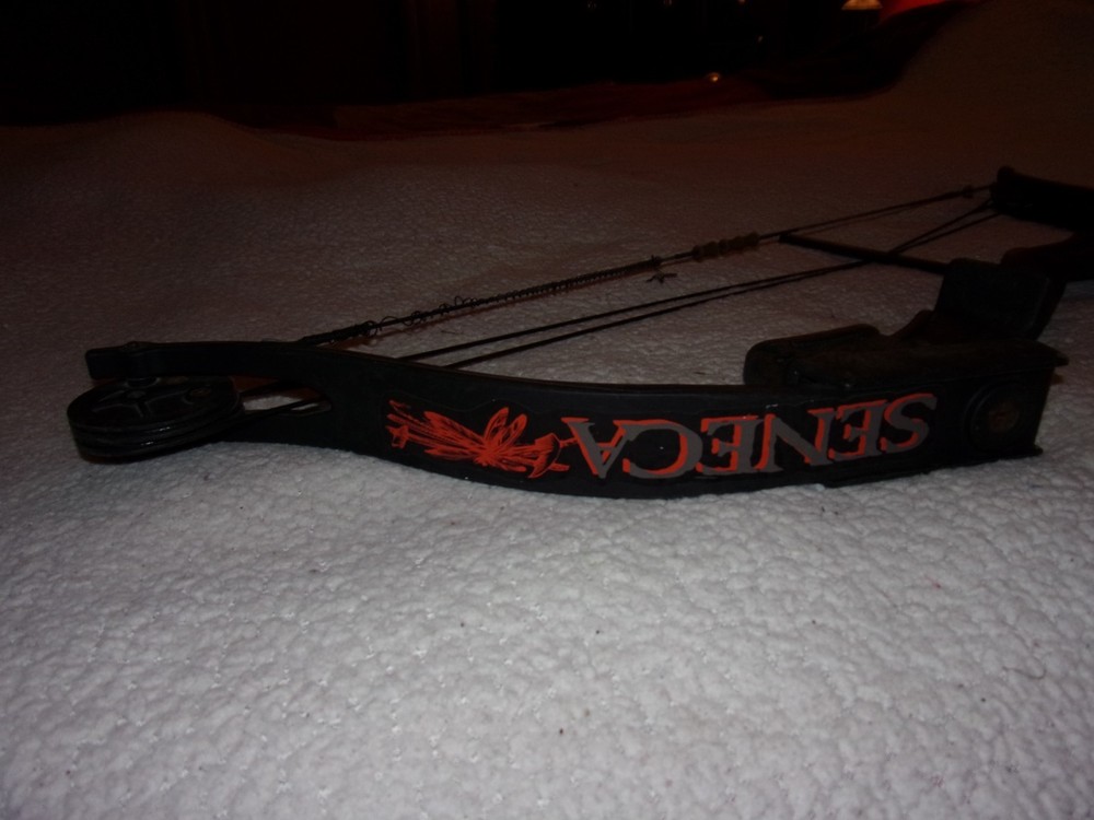 Seneca Youth Compound Bow