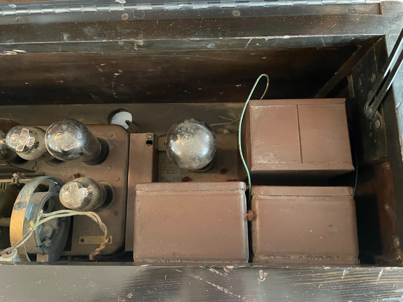 1928 RCA Radiola 60 Super Heterodyne Tube Radio