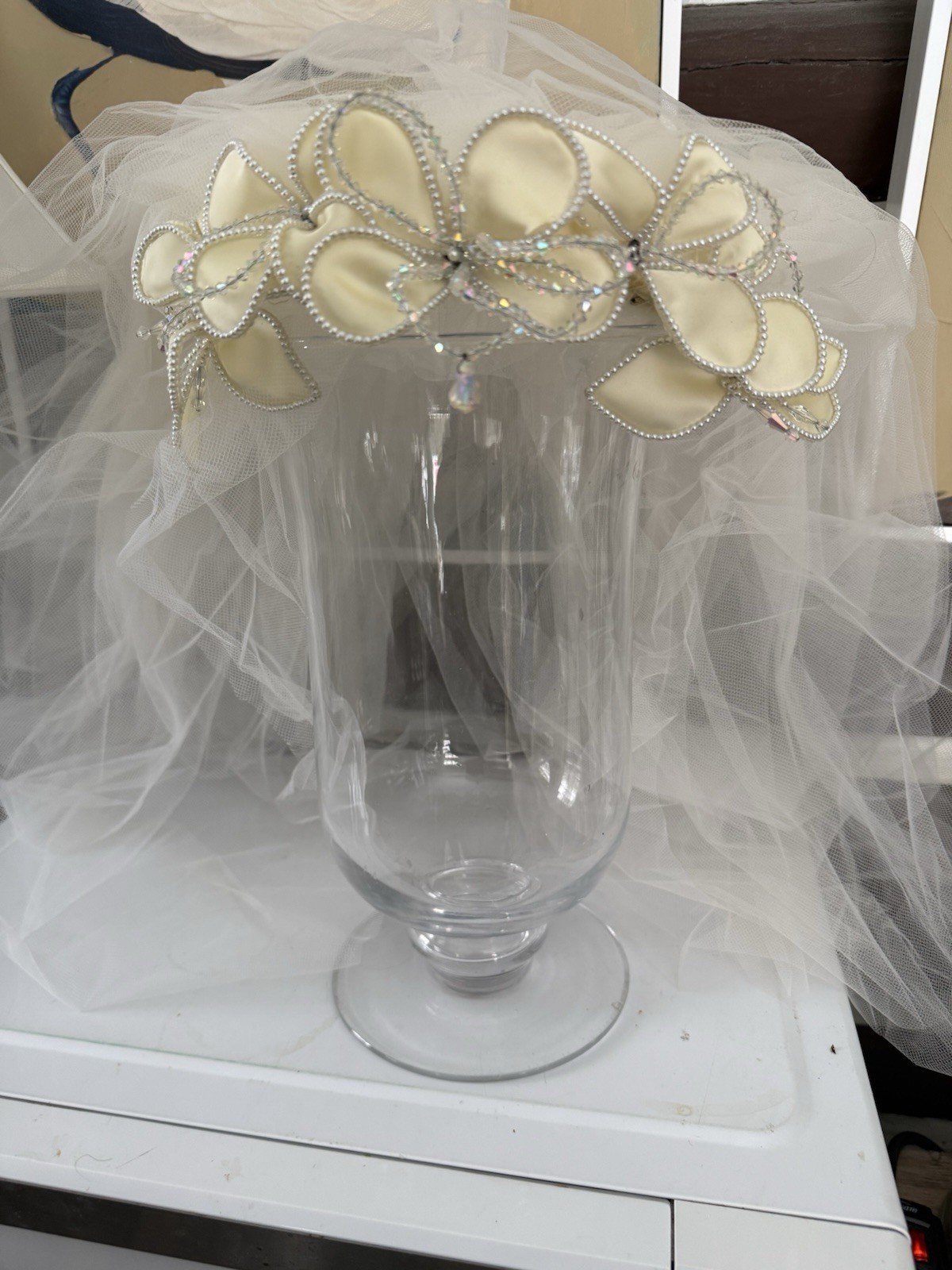 Stunning Crystal Silk Flowers Headpiece Wedding Veil Ivory