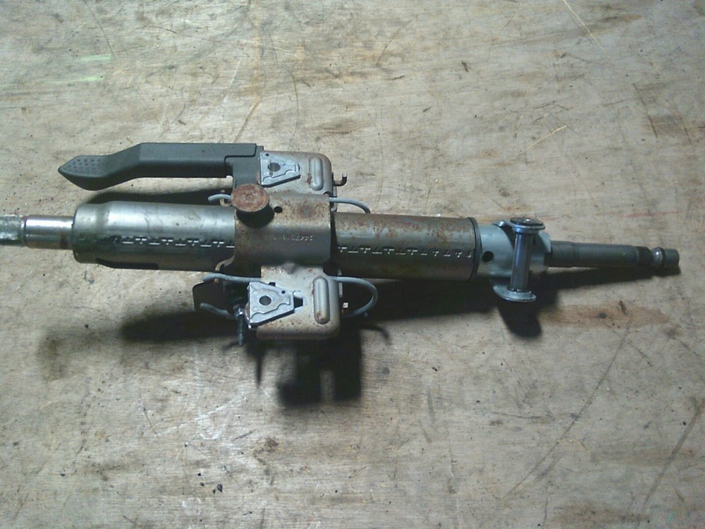 ZAFIRA B VXR GENUINE GM ADJUSTABLE STEERING COLUMN