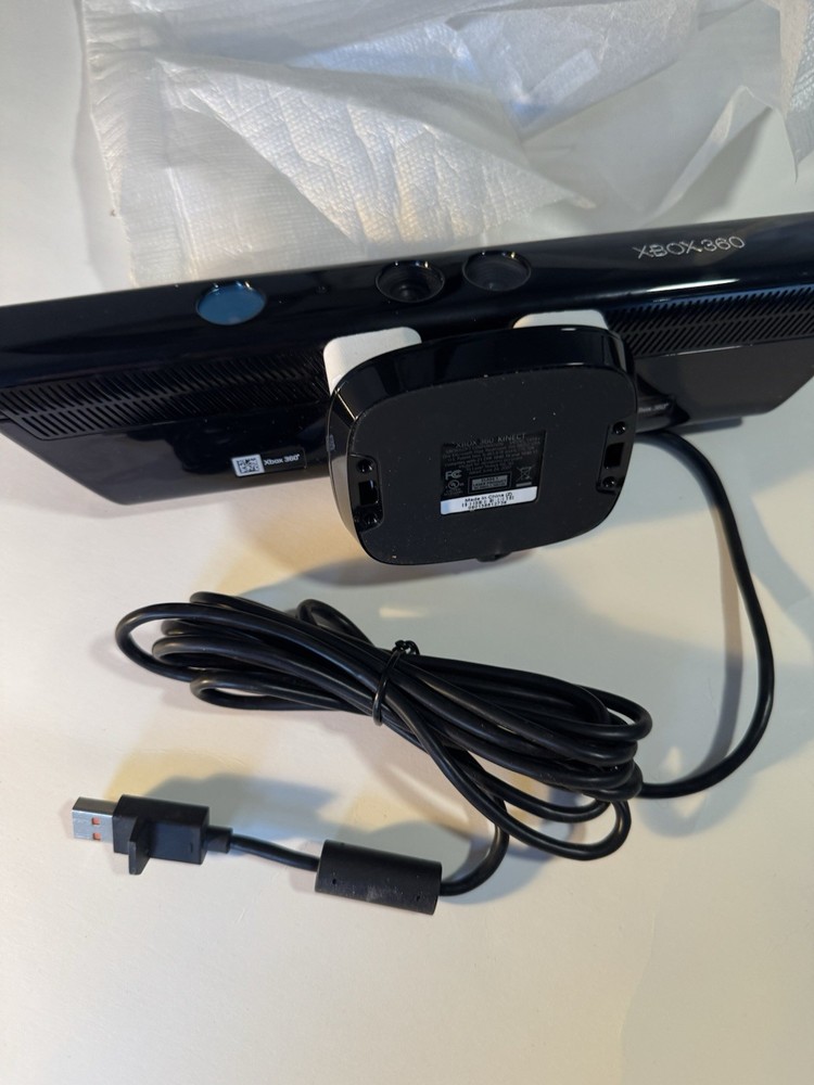 Microsoft Kinect Sensor for XBox 360