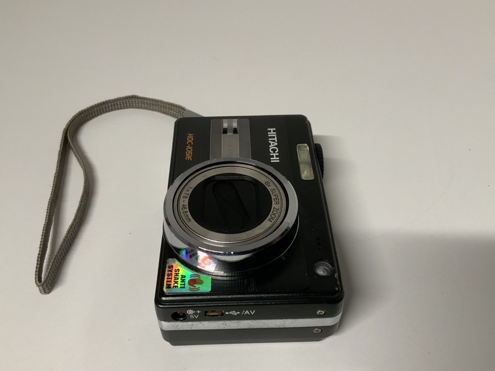 Hitachi HDC-1051E Digital Compact Camera 6x Super Zoom untested read description