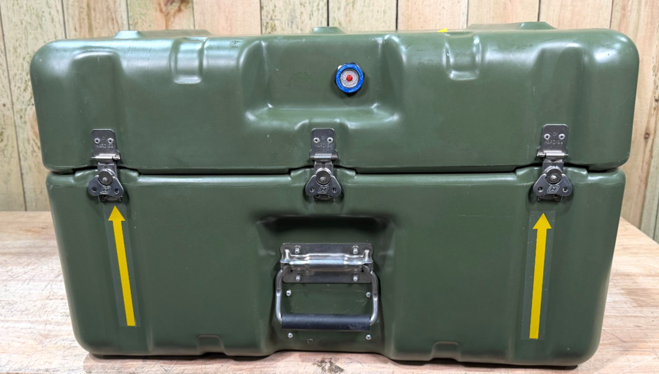 Pelican Hardigg Footlocker Green Case 24.5x18.5x15" Military Waterproof