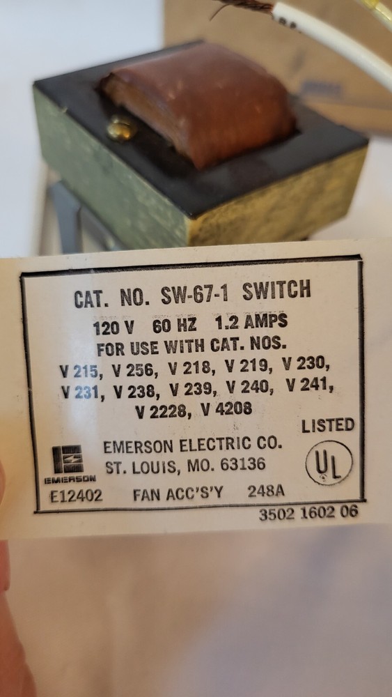 Vtg Emerson Thermostat E12402
