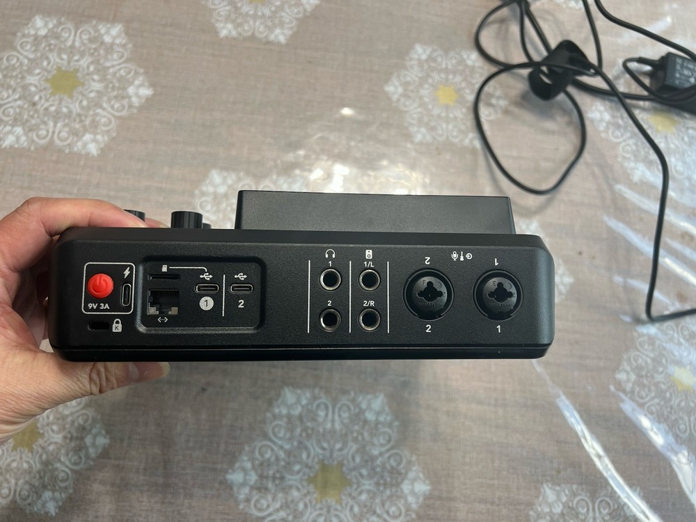 RODE RODECaster Duo Integrated Audio Production Studio